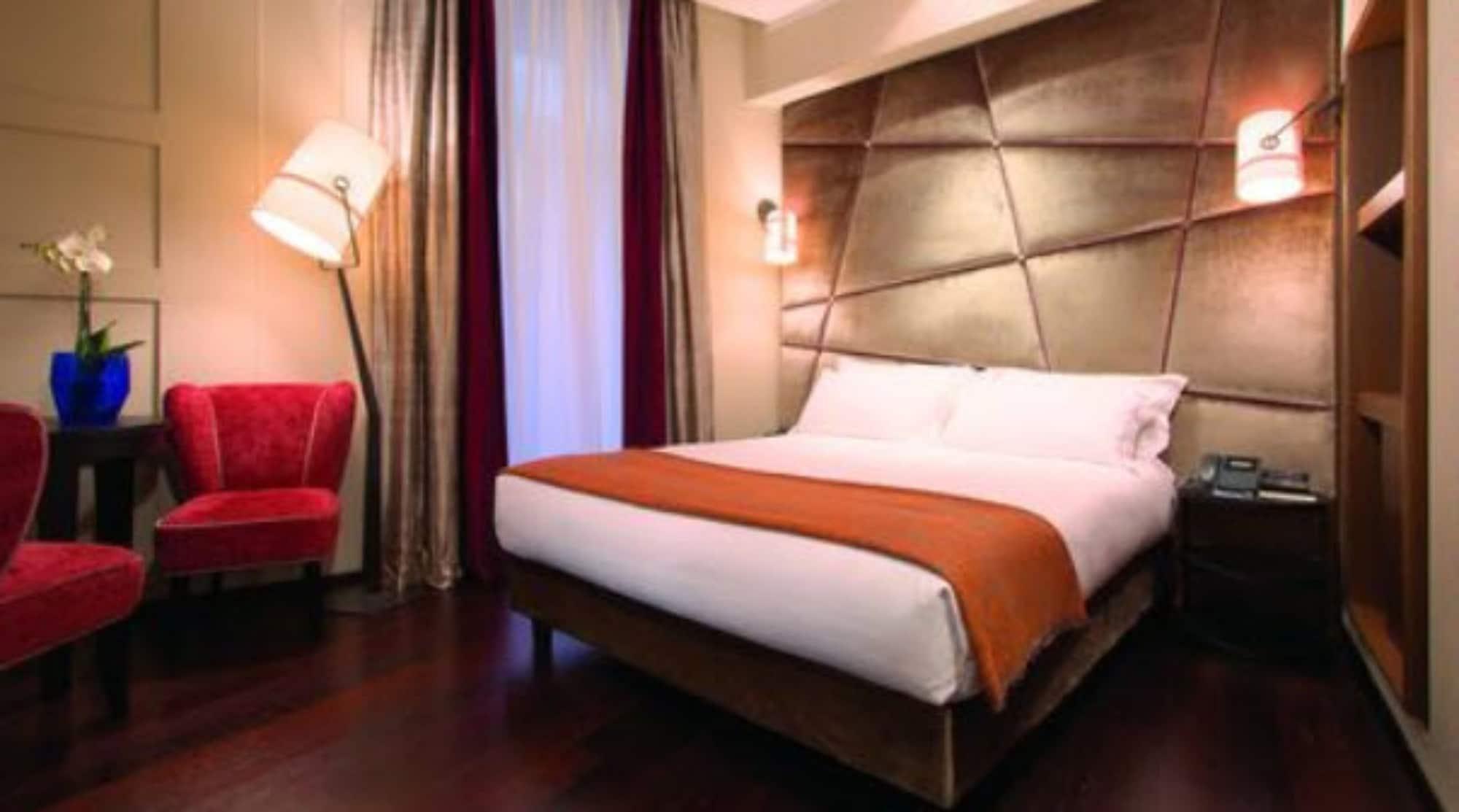 Stendhal Luxury Suites โรม ภายนอก รูปภาพ